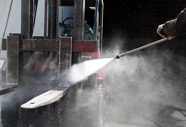 Best Gas Station Cleaning  in Laureles, TX